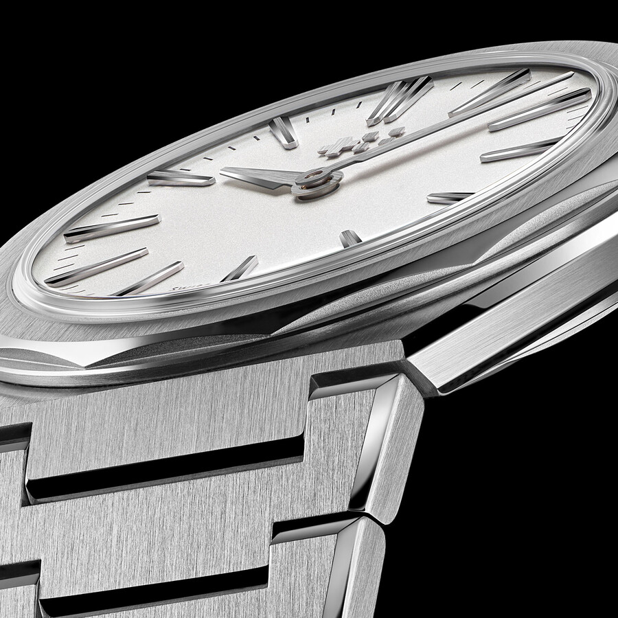 the twelve 660 christopher ward